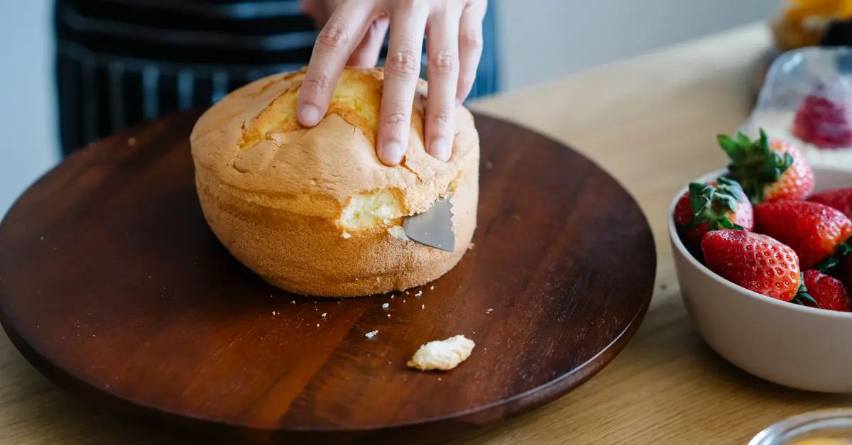 Comment réussir un gâteau éponge léger et aérien
